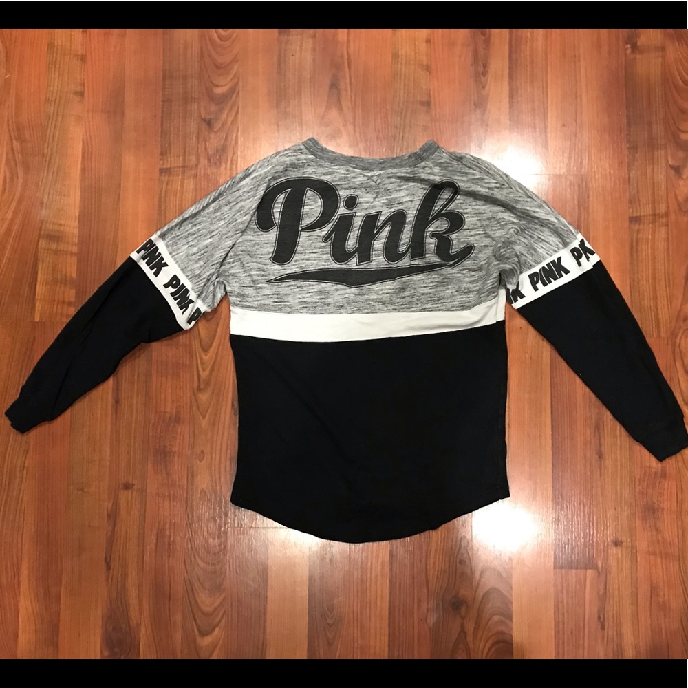 PINK Sweatshirt